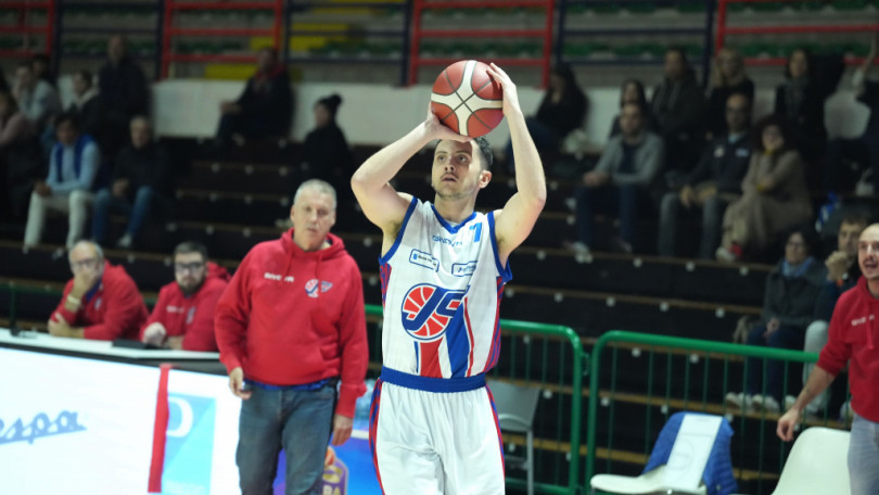 A Tortona una Junior tenace si prende il derby con la Gulliver: 52-59